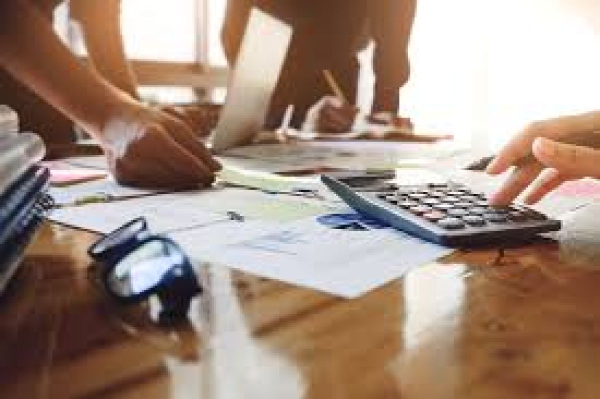 Gestión completa del libro de ingresos y gastos con gestoría