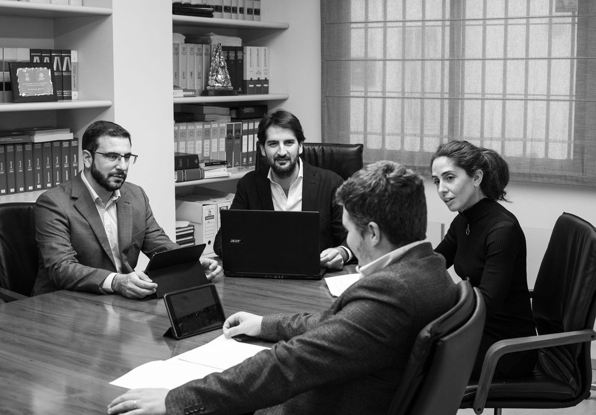 Traslado de domicilio social: pasos registrales y fiscales